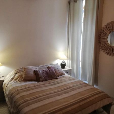 Orange: Appartement Pratique Et Idealement Place オランジュ エクステリア 写真