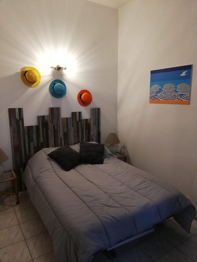 Orange: Appartement Pratique Et Idealement Place オランジュ エクステリア 写真